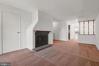 Building Photo - Charming 1-Bedroom, 1-Bathroom Apartment for Rent