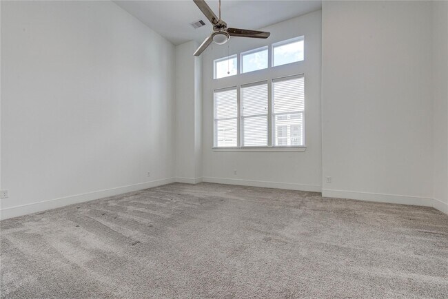 Building Photo - 2622 Rusk St