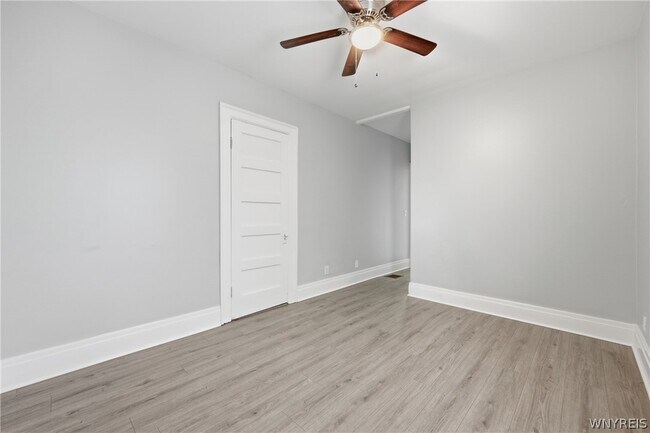 Building Photo - 80 Anderson Pl
