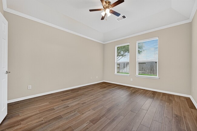 Building Photo - 24426 Stanwick Crossing Lane
