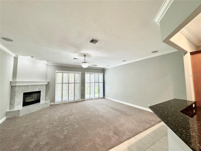 Building Photo - 601 Saxony Blvd