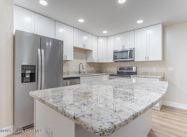 Building Photo - 1861 Long Iron Dr