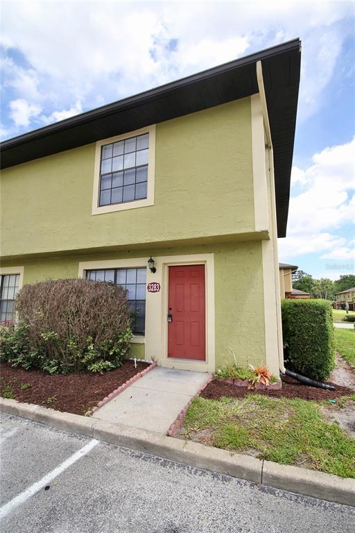 Building Photo - 3283 Oak Lake Pl