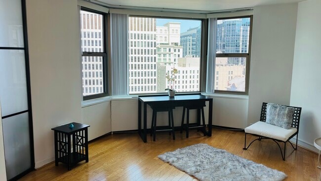 Building Photo - 535 N Michigan Ave