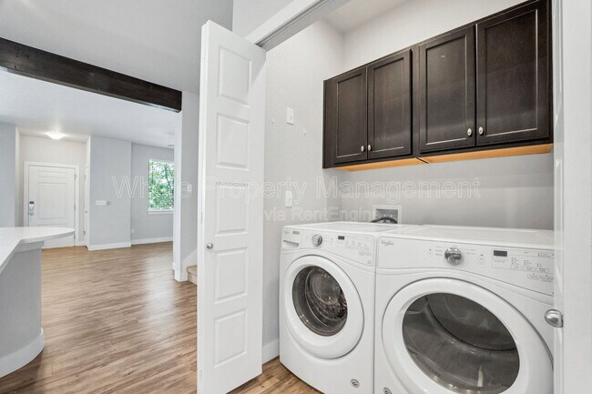 Building Photo - 5829 Beeler St