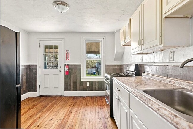 Building Photo - Cozy 2 bedroom in Pottstown