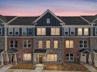 Building Photo - 43173 Atwood Ave