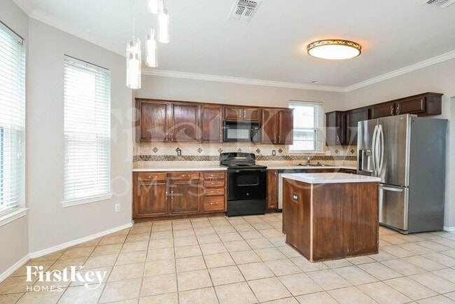 Building Photo - 436 Sugar Mill Dr