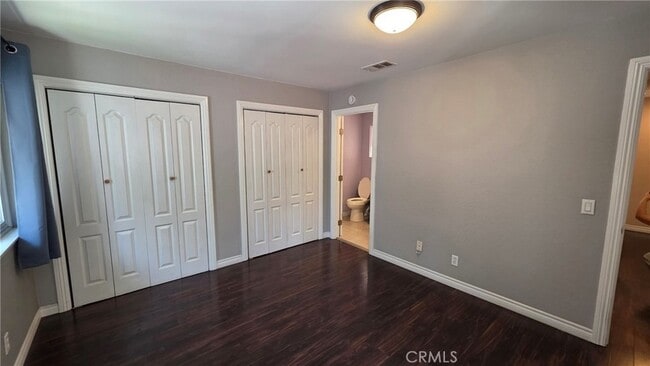 Building Photo - 17 Blackbird Ln