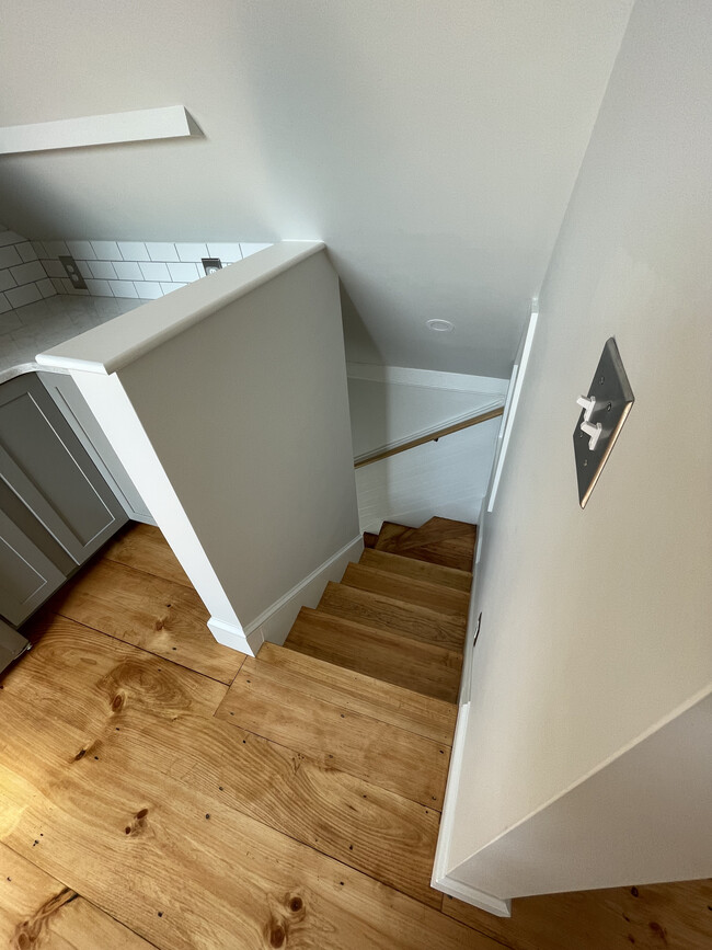 Third Floor Loft Back Interior Stairwell - 18 North St