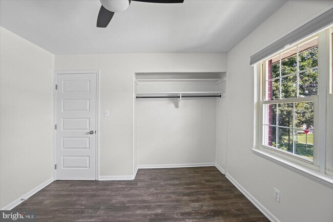 Building Photo - 10202 Daventry Dr