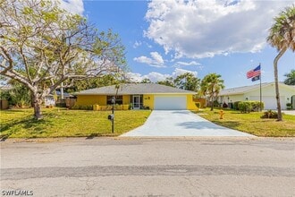 Building Photo - 117 Big Springs Dr