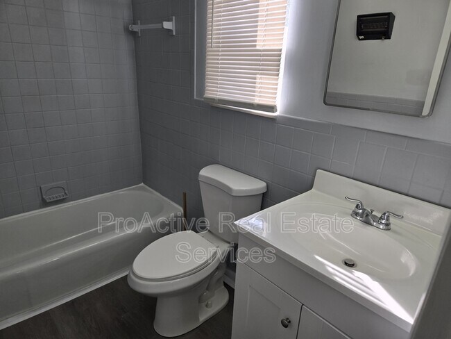 Building Photo - 3875 Wake Cir