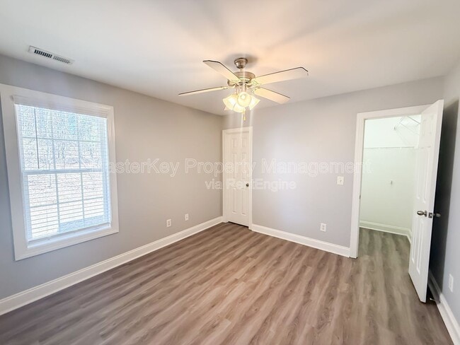 Building Photo - 619 Rawls Dr
