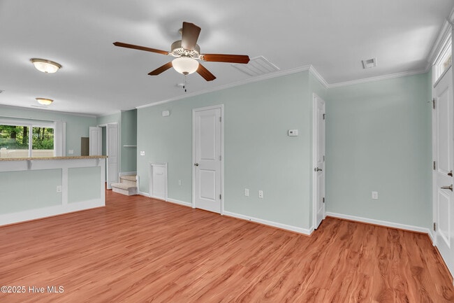 Building Photo - 409 Sullivan Loop Rd