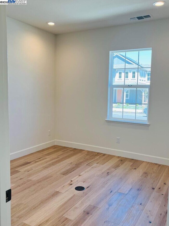 Building Photo - 2978 Ellis Town Dr