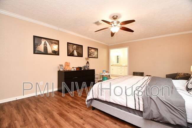 Building Photo - 3410 Plum Brook Ln