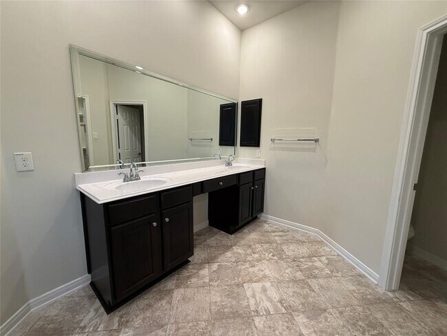 Building Photo - 7014 Limestone Cir
