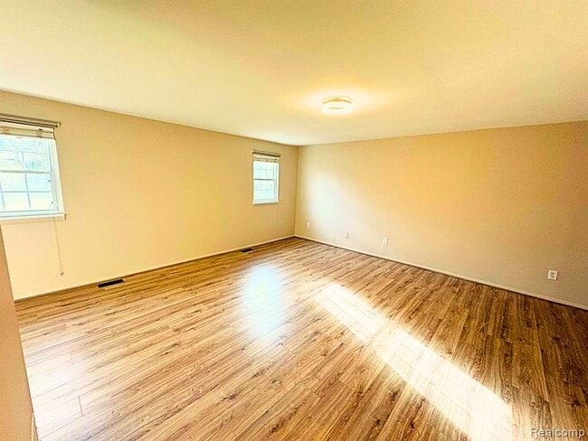 Building Photo - 19479 Scenic Harbour Dr