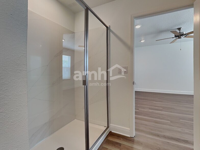 Building Photo - 6786 Atlantic Bch Ave