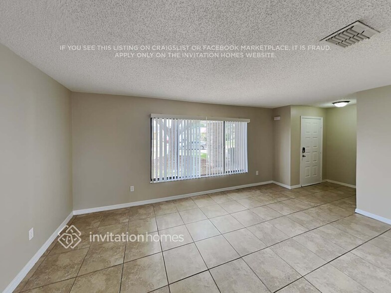 Building Photo - 718 Fortuna Dr