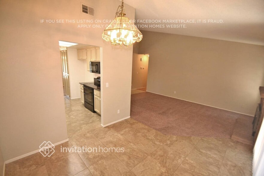 Building Photo - 7171 Predial Way