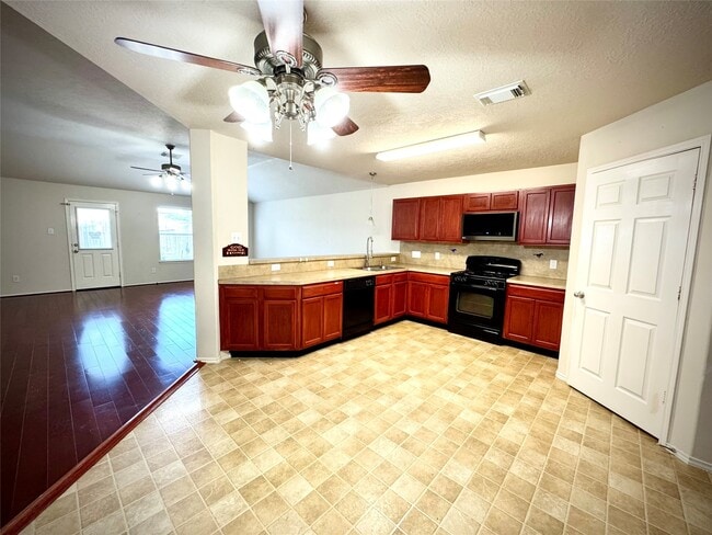 Building Photo - 10723 Ocelot Ln