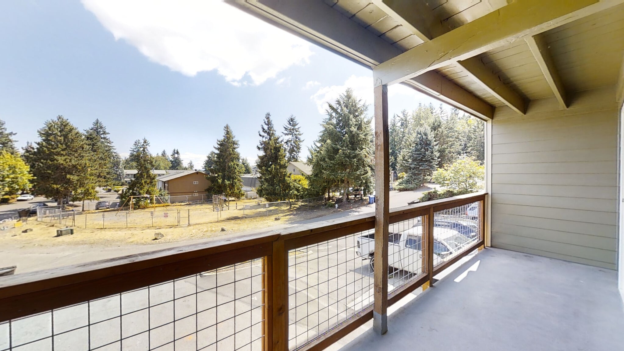 Large covered Balcony - 3925 Mason Loop Rd