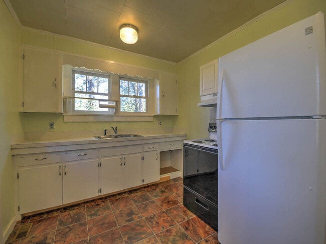Building Photo - 1134 TN-107