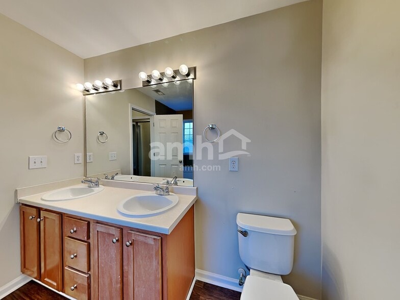 Building Photo - 129 Hardaway Pt