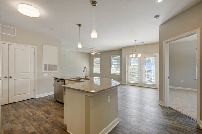 Primary Photo - 7202 Bowen Corner Avenue Apt #Unit 10, Han...