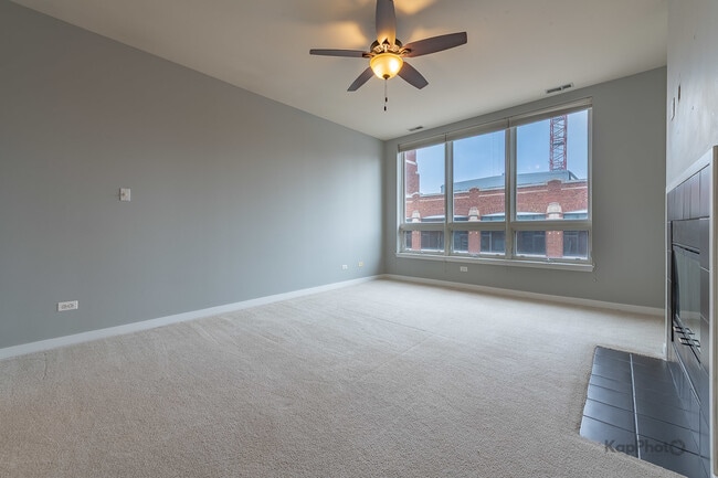 Building Photo - 1151 W Washington Blvd