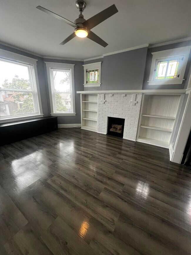 Building Photo - 5461 W Haddon Ave