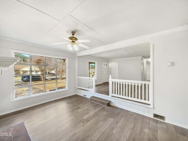 Building Photo - 5030 Chesapeake Rd