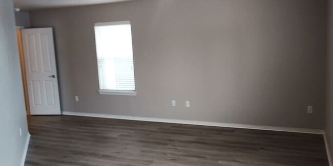 Building Photo - 2132 Bobs Hollow Ln