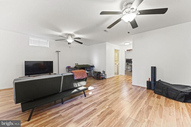 Building Photo - 13689 Water Springs Ct