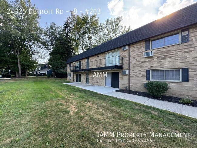 Building Photo - 24325 Detroit Rd