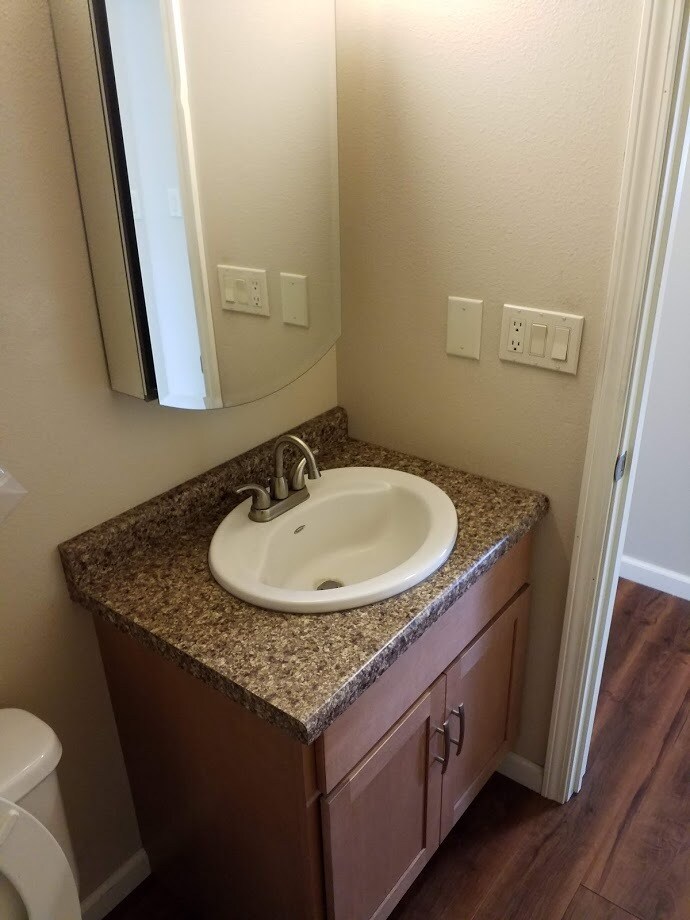 Building Photo - 1025 Riverside Dr