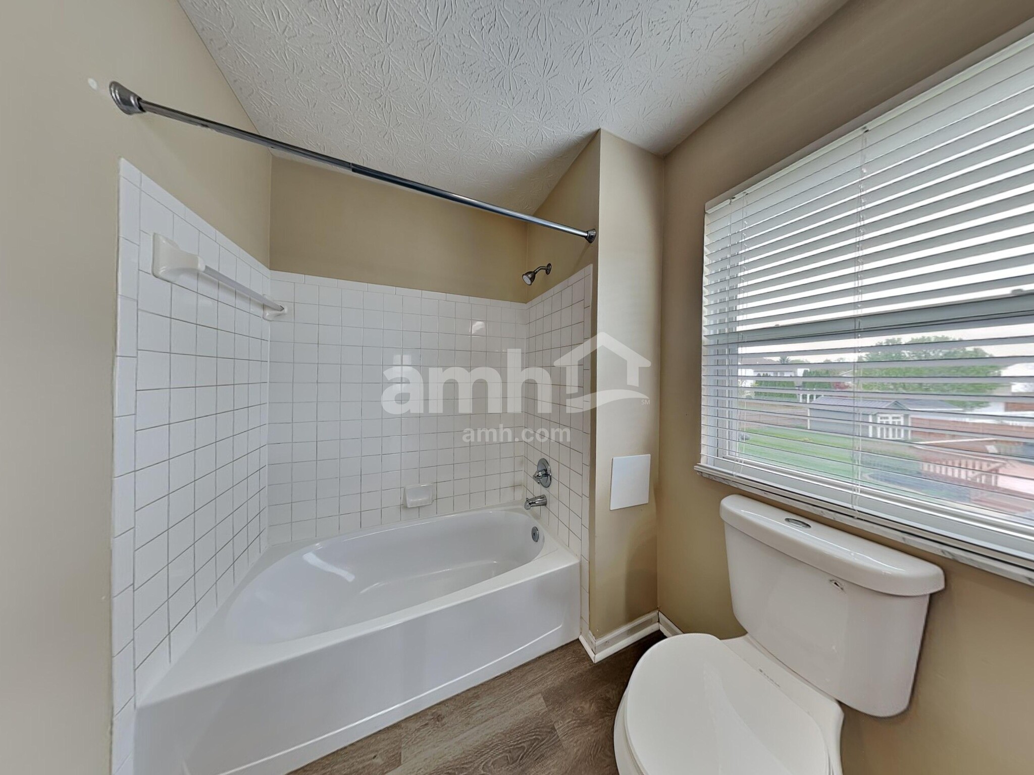 Building Photo - 712 Moreno Dr