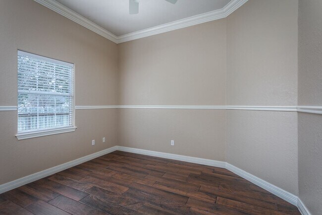 Building Photo - 100 Timber Rock Dr