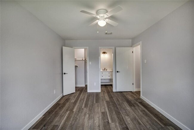 Building Photo - 16804 Pocono Dr