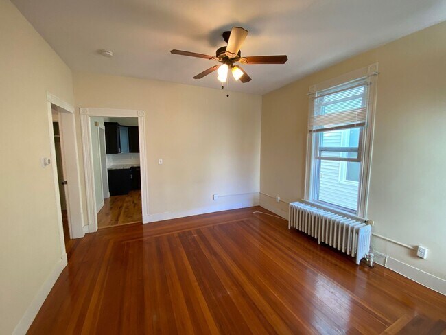 Building Photo - 51 Pearl St