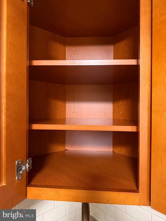 Building Photo - 5303 Westminster Ave