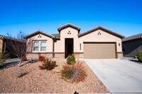 Building Photo - 3 Bedroom 2 Bathroom with 2 Car Garage