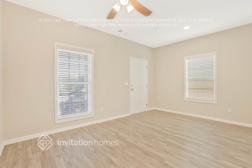 Building Photo - 3851 Lake Sanctuary Way