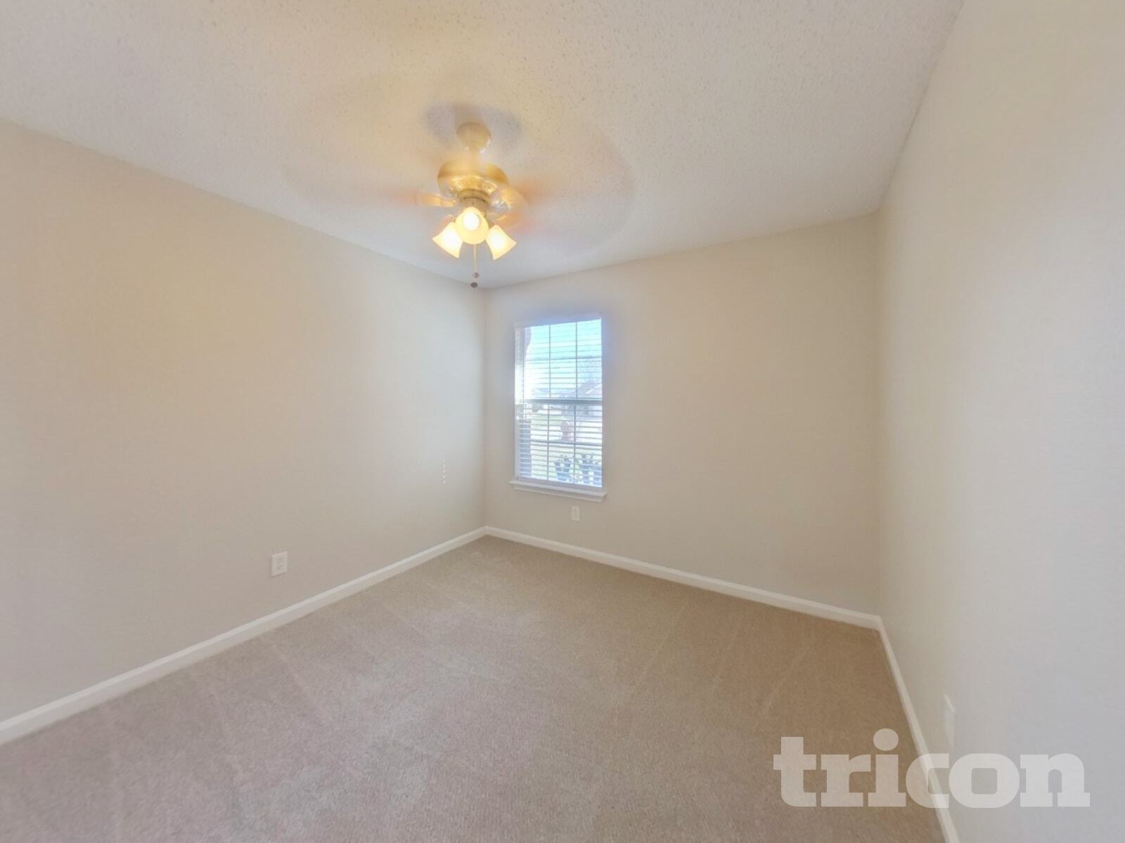 Building Photo - 4604 Palm Ridge Dr