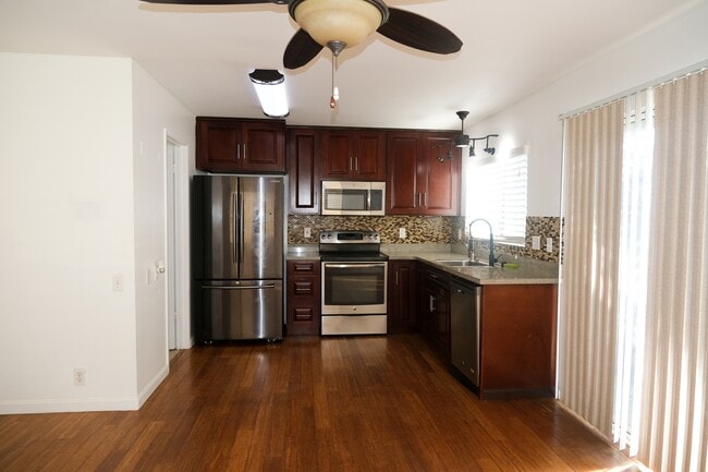 Building Photo - 91-1020C Hoomaka St