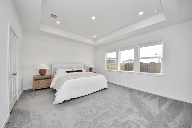 Building Photo - 21811 Tallulah River Dr