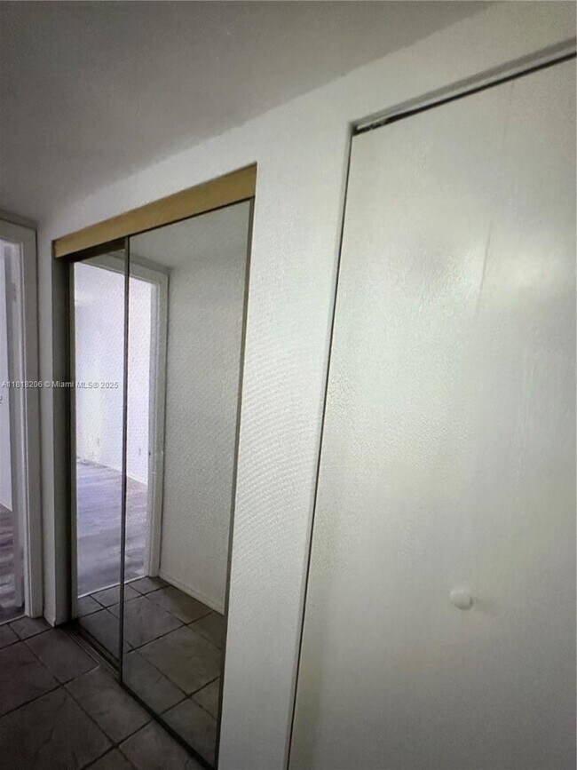 Building Photo - 7715 SW 86th St