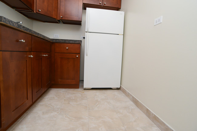 Kitchen - Soundview Apartments